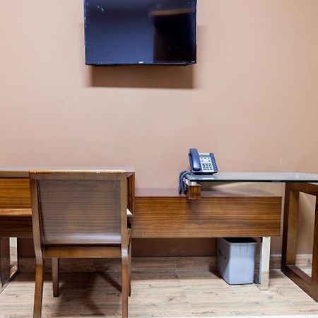 Wakola Hotel Cheikh Anta Дакар Экстерьер фото