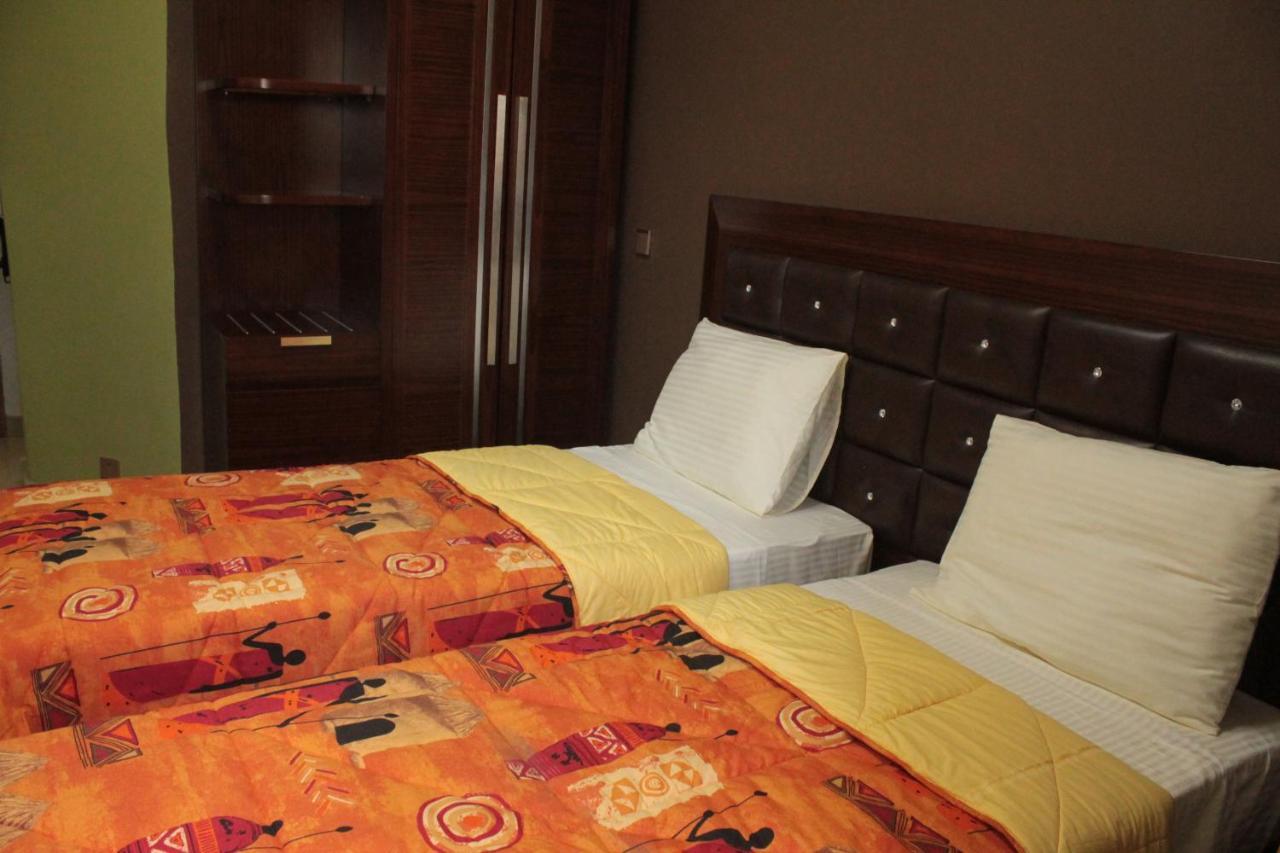 Wakola Hotel Cheikh Anta Дакар Экстерьер фото