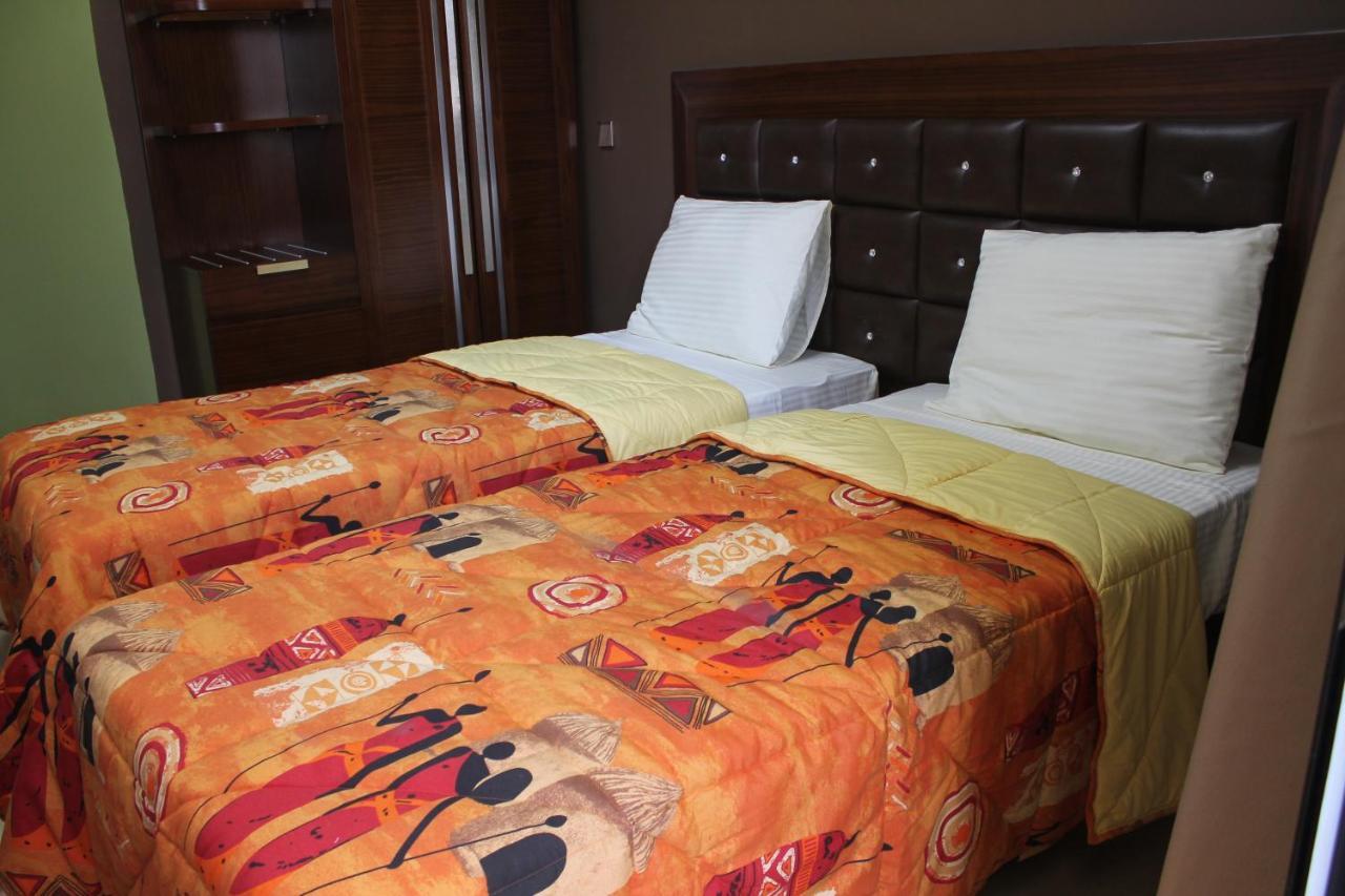 Wakola Hotel Cheikh Anta Дакар Экстерьер фото